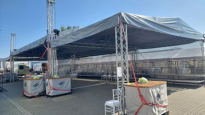 Ground support stage roofing system 13x9m